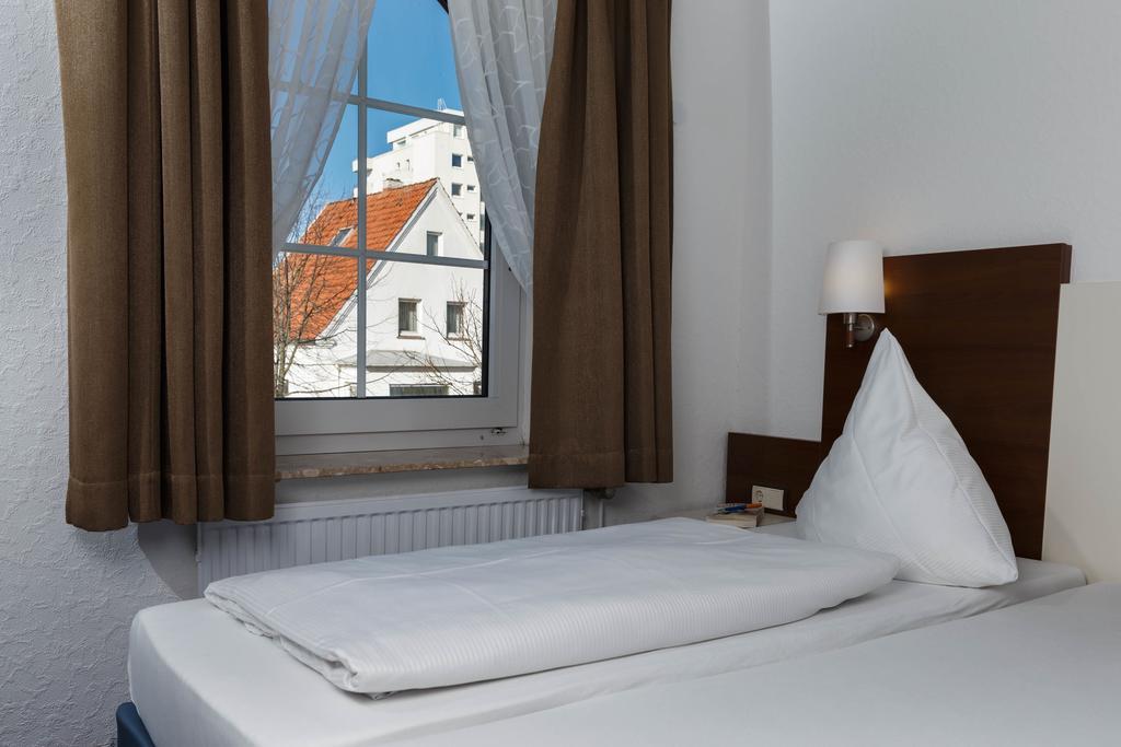Hotel Seeschwalbe Куксхавен Екстериор снимка