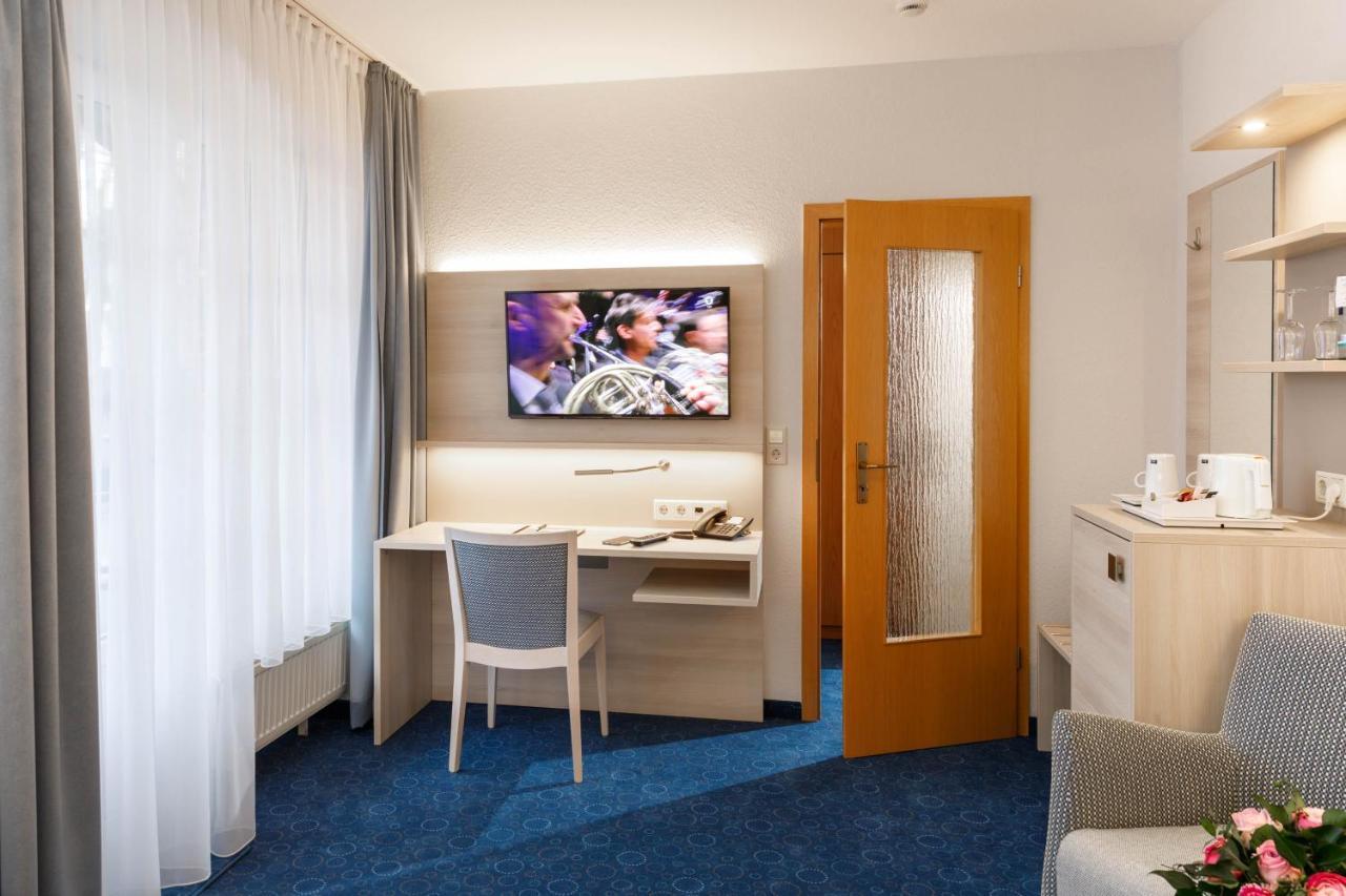 Hotel Seeschwalbe Куксхавен Екстериор снимка