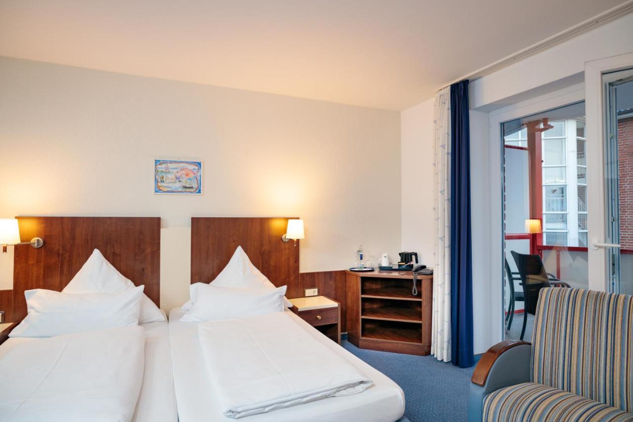 Hotel Seeschwalbe Куксхавен Екстериор снимка